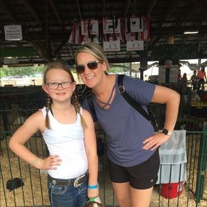 Meet your Posher, Kara